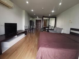 Studio Appartement zu verkaufen im Rawee Waree Residence, Suthep