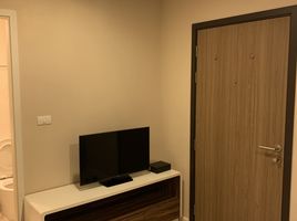 1 Schlafzimmer Appartement zu vermieten im Metro Luxe Rama 4, Khlong Toei