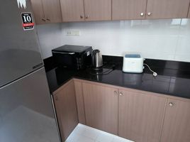 2 Bedroom Apartment for rent at Krystal Court, Khlong Toei Nuea