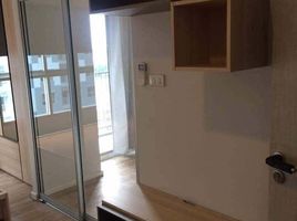 1 Bedroom Condo for sale at ISSI Condo Suksawat, Bang Pakok