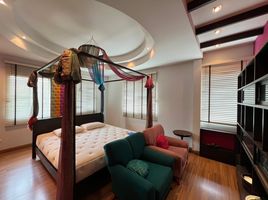 3 Schlafzimmer Haus zu verkaufen im Chonlada Suvarnabhumi, Sisa Chorakhe Noi