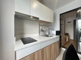 Studio Apartment for rent at Asher Ratchada-Huai Khwang, Sam Sen Nok