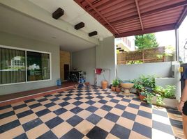 3 Bedroom Townhouse for sale at Thanapat Haus Sathorn-Narathiwas, Chong Nonsi, Yan Nawa