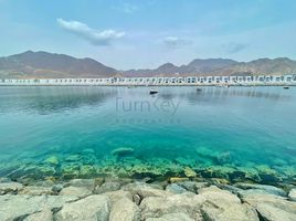 4 Bedroom House for sale at Al Dana Villas, Sharm, Fujairah