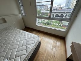 1 Schlafzimmer Wohnung zu verkaufen im Serene Place Sukhumvit 24, Khlong Tan