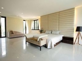 6 Schlafzimmer Villa zu verkaufen in Watthana, Bangkok, Khlong Toei Nuea