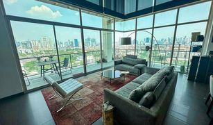 4 chambres Penthouse a vendre à Chong Nonsi, Bangkok The Lofts Yennakart