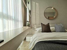 1 Bedroom Condo for rent at Noble Revolve Ratchada, Huai Khwang