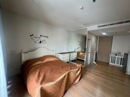 Studio Apartment for rent at Noble Reform, Sam Sen Nai