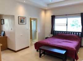 4 Schlafzimmer Villa zu verkaufen in Pattaya, Chon Buri, Huai Yai