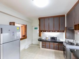 2 Bedroom Condo for rent at Karolyn Court, Lumphini, Pathum Wan