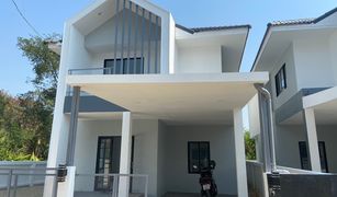 3 Bedrooms Townhouse for sale in Khlong Nueng, Pathum Thani Thipmanee
