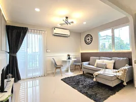 Студия Кондо на продажу в Regent Home 13 Sukhumvit 93, Bang Chak