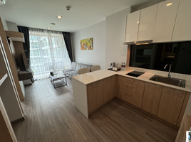 Studio Apartment for sale at VIP Kata Condominium 1, Karon, Phuket Town