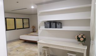 Khlong Toei Nuea, ဘန်ကောက် Kiarti Thanee City Mansion တွင် 3 အိပ်ခန်းများ ကွန်ဒို ရောင်းရန်အတွက်