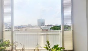3 Bedrooms Condo for sale in Thung Mahamek, Bangkok Krisna Residence