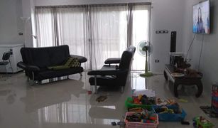 4 Bedrooms House for sale in Khao Noi, Kanchanaburi 