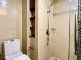 2 Bedroom Apartment for rent at Escape Condominium, Kram, Klaeng