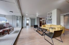 3 bedroom Condo for sale in Bangkok, Thailand