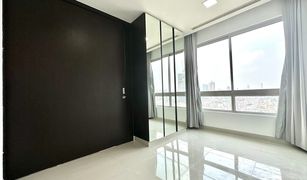 2 Schlafzimmern Wohnung zu verkaufen in Chong Nonsi, Bangkok The Lofts Yennakart