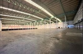  bedroom Warehouse for sale in Samut Prakan, Thailand