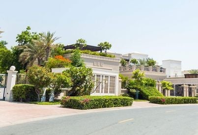 Neighborhood Overview of Emirates Hills Villas, Dubai