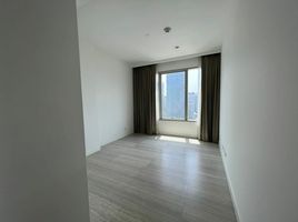 3 Bedroom Apartment for rent at 185 Rajadamri, Lumphini