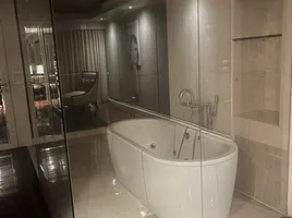 2 Schlafzimmer Penthouse zu vermieten im Lebua at State Tower, Bang Rak