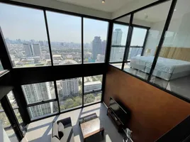 2 Bedroom Condo for rent at The Lofts Silom, Si Lom, Bang Rak