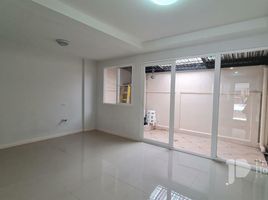 3 Bedroom Townhouse for sale at Supalai Suan Luang, Prawet