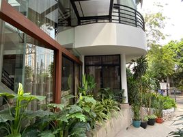 4 Schlafzimmer Villa zu vermieten im Levara Residence, Khlong Tan