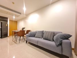 2 Bedroom Apartment for sale at Downtown 49, Khlong Tan Nuea