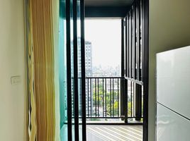 1 Bedroom Apartment for sale at The Base Park East Sukhumvit 77, Phra Khanong Nuea
