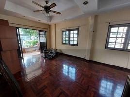 3 Schlafzimmer Haus zu vermieten im Sarawan Ville, Bang Talat