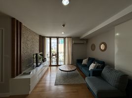 2 спален Кондо в аренду в The Fine by Fine Home Ari 4, Sam Sen Nai