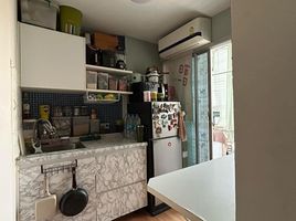 Studio Wohnung zu verkaufen im The Trust Residence Ratchada-Rama 3, Chong Nonsi