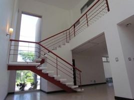 3 Bedroom Apartment for rent at Santa Ana, Santa Ana