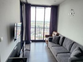 1 Schlafzimmer Appartement zu vermieten im Oka Haus, Khlong Tan