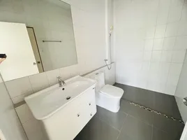 2 спален Магазин for sale in Тхаланг, Пхукет, Чернг Талай, Тхаланг