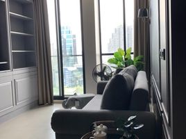 1 Bedroom Apartment for sale at Noble Ploenchit, Lumphini, Pathum Wan