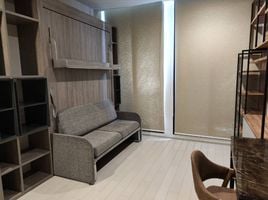 2 Schlafzimmer Wohnung zu vermieten im Noble Ploenchit, Lumphini