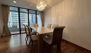 3 Bedrooms Condo for sale in Khlong Tan Nuea, Bangkok Acadamia Grand Tower