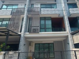 3 Bedroom Villa for rent at Plex Bangna, Bang Kaeo