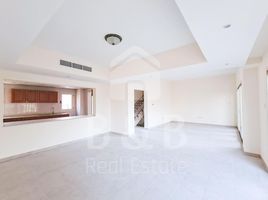 3 Bedroom Villa for sale at The Townhouses at Al Hamra Village, Al Hamra Village