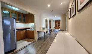 2 chambres Condominium a vendre à Si Lom, Bangkok Nusa State Tower Condominium