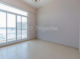 3 Bedroom Apartment for sale at Mazaya 8, Queue Point