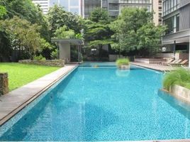 2 Bedroom Condo for sale at Domus, Khlong Toei, Khlong Toei