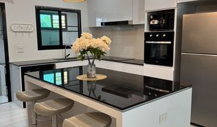 华欣 塔普泰 Villatown Hua Hin 3 卧室 别墅 售 