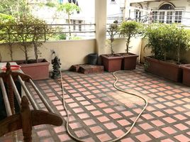 4 Schlafzimmer Haus zu vermieten in Surasak BTS, Thung Wat Don, Si Lom