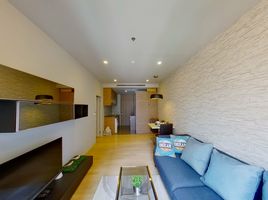 1 Bedroom Condo for rent at Noble Refine, Khlong Tan